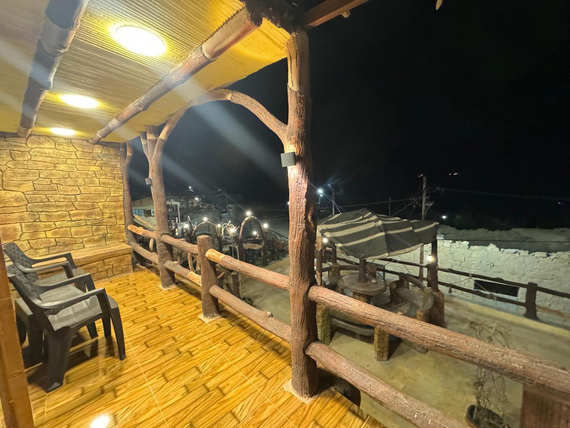 Dana Gate Lodge エクステリア 写真